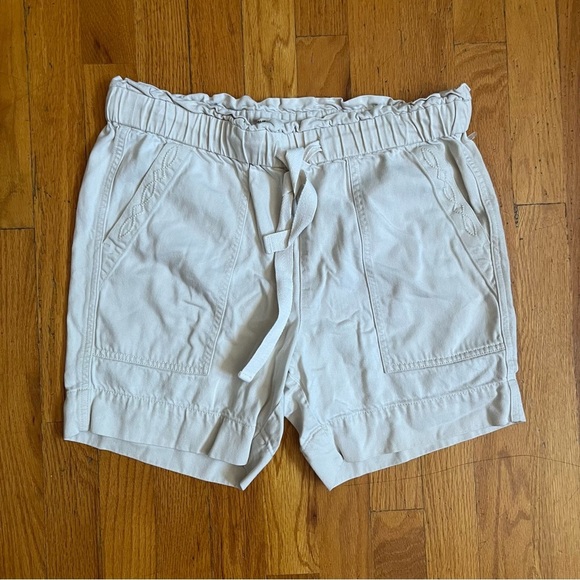 Frye X Anthropology Cream Paperbag Waist Embroidered Shorts C - Picture 2 of 5